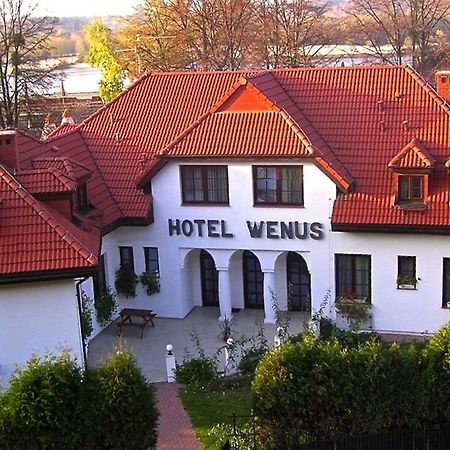 Hotel Wenus Казимеж-Дольны Экстерьер фото